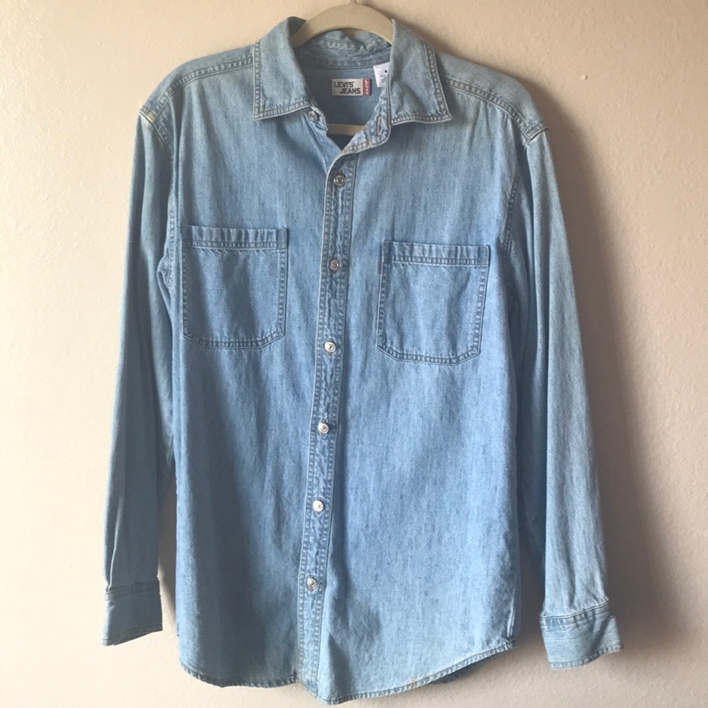Levi’s denim shirt